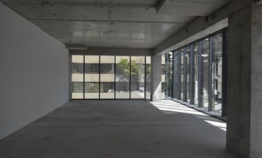Oficina en Arriendo en Vitacura con Paul Claudel