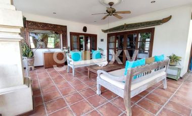 VILLA CANTIK DEKAT DOUBLE SIX BEACH SEMINYAK BALI