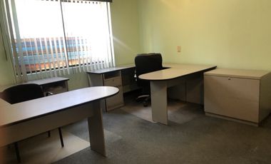 OFICINA AMUEBLADA EN CLUB DE GOLF BELLAVISTA, TLALNEPANTLA, EDO. MÉX.