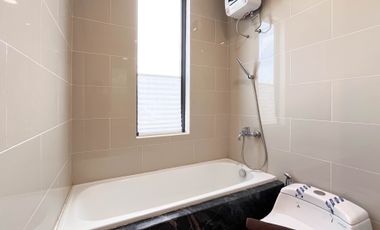 Apartemen Permata Hijau Suites