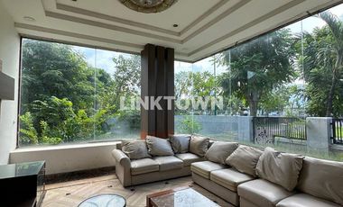 Disewakan Harga Nego Rumah di Kawasan Elite Graha Famili Surabaya Barat