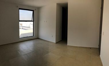 Rento casa en Zibatá con recámara en Planta Baja $16500