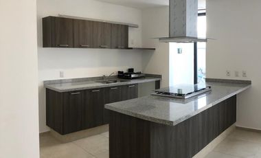 Rento casa en Zibatá con recámara en Planta Baja $16500