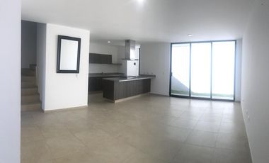 Rento casa en Zibatá con recámara en Planta Baja $16500