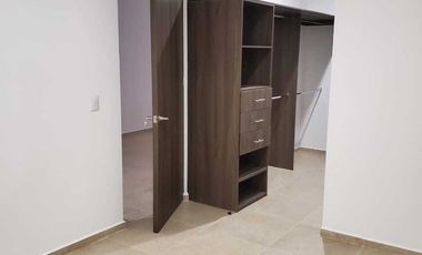 Rento casa en Zibatá con recámara en Planta Baja $16500