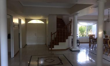 HERMOSO CHALET CON VISTA AL GOLF