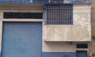 Excelente galpón con casi 1000 mt2 - Venta - Lanus Oeste