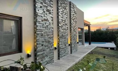 VMaffia Vende casa San Alfonso  4 amb PE Amoblada