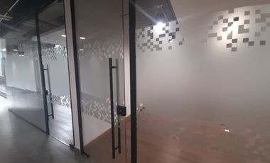 consultorio en arriendo en autopista via chia -cajica diagonal al cc fontanar. Cod A117730