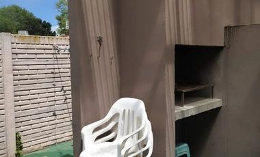 Casa PH en venta en La Lucila del Mar