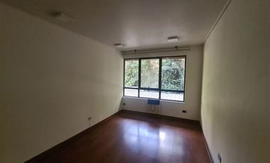 Oficina en Venta en AV APOQUINDO