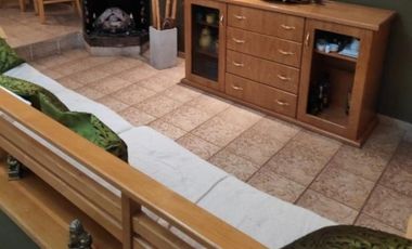 OPORTUNIDAD / SE ANALIZAN POSIBLE PERMUTA  CASA DOS PLANTAS / 3 BAÑOS / ESPACIO VERDE / PILETA /QUINCHO-SALA DE LECTURA- Y/O ESTUDIO / OPORTUNIDAD QUI