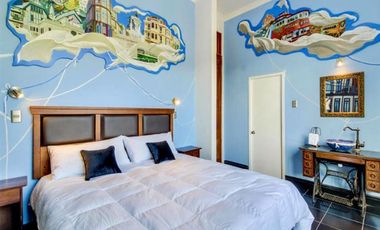 Casa en Venta en Cerro Alegre/ Hotel Boutique