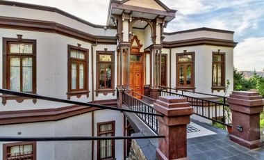 Casa en Venta en Cerro Alegre/ Hotel Boutique