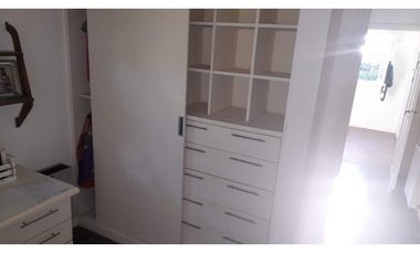 Casa Cuatro Ambientes con Lote en Alfar