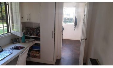 Casa Cuatro Ambientes con Lote en Alfar
