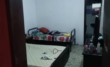 casa-local en venta en quinta oriental. Cod V2313