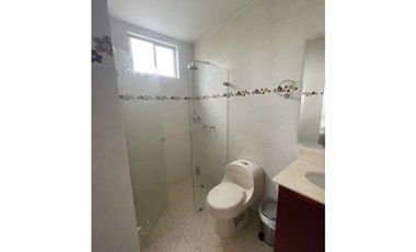Casa campestre de 204 M2 en 665 mill en La Mesa Cund, zona urbana.
