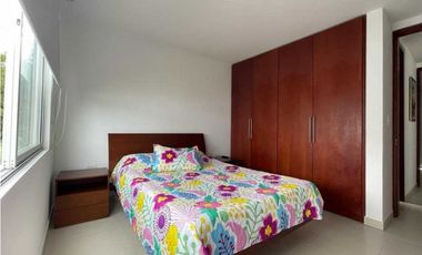 Casa campestre de 204 M2 en 665 mill en La Mesa Cund, zona urbana.