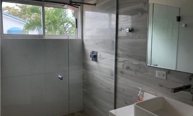 Venta o alquiler: Duplex 6 recámaras en Playa Blanca