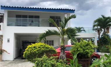 Venta o alquiler: Duplex 6 recámaras en Playa Blanca