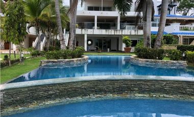 Venta o alquiler: Duplex 6 recámaras en Playa Blanca