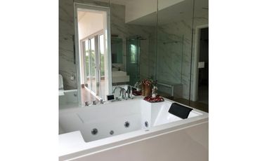 Venta o alquiler: Duplex 6 recámaras en Playa Blanca