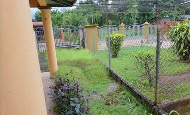 VENDO HERMOSA CASA DE TRES HABITACIONES