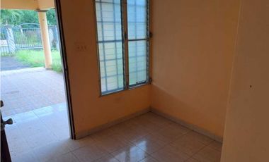 VENDO HERMOSA CASA DE TRES HABITACIONES