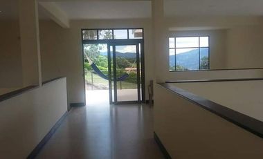 casa campestre en venta en la mesa. Cod V3637