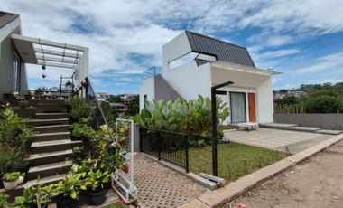 Rumah Mewah Cigadung Kota Bandung Dkt Dago, Dipatiukur & Tamansari ITB Cash 3,1 M-an