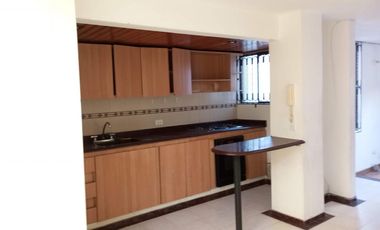 casa en arriendo en el cortijo engativa. Cod A2427