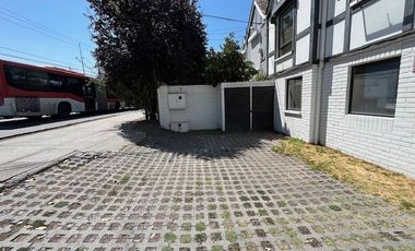 VENTA Local Comercial 4B6P 7 Est EL RODEO CON HUINGANAL