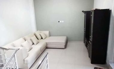 Rumah 3,5 Lantai Bagus Modern Minimalis Siap Huni Sayap Setrasari Bandung