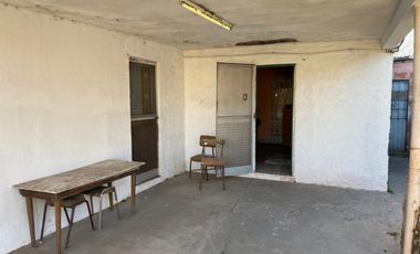 Casa En Venta A 200 mts. Av Principal - Moreno