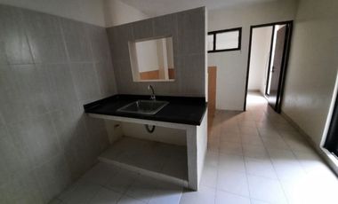 Dijual Rumah Dengan Kolam Renang