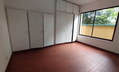edificio en arriendo en cuarto de legua - guadalupe. Cod A11642