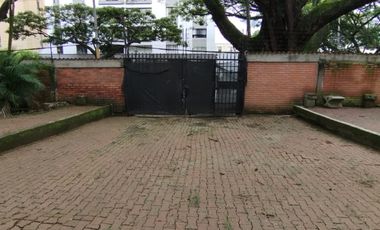 edificio en arriendo en cuarto de legua - guadalupe. Cod A11642