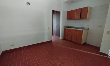 edificio en arriendo en cuarto de legua - guadalupe. Cod A11642