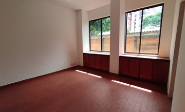 edificio en arriendo en cuarto de legua - guadalupe. Cod A11642