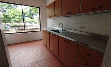 edificio en arriendo en cuarto de legua - guadalupe. Cod A11642