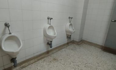 edificio en arriendo en cuarto de legua - guadalupe. Cod A11642