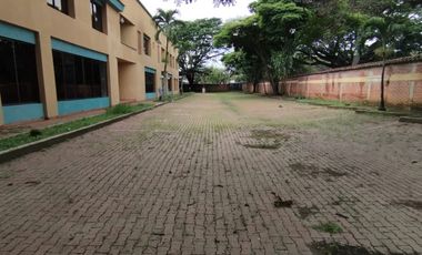 edificio en arriendo en cuarto de legua - guadalupe. Cod A11642