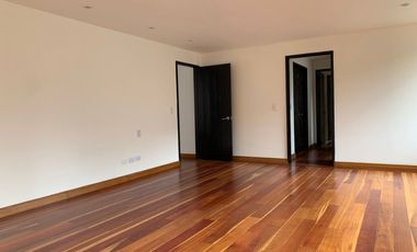 apartamento en arriendo en los rosales. Cod A121133050