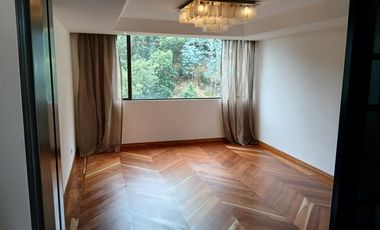 apartamento en arriendo en los rosales. Cod A121133050