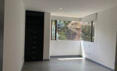 apartamento en arriendo en los rosales. Cod A121133050