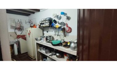 VENTA DE CASA URBANA DE 137 M2 EN 450 MILL EN LA MESA CUND