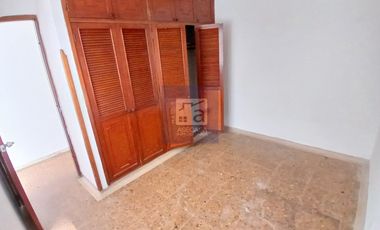COD. 6135 - SE ARRIENDA APARTAMENTO - BARRIO: SAN ANTONIO