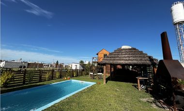 Vendo Cabaña con Pileta en San Justo, Entre Ríos.