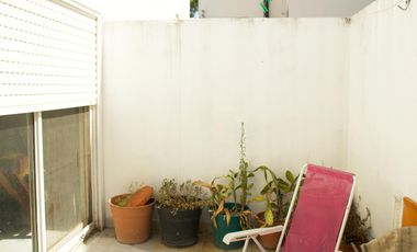 Venta PH 2 ambientes con patio en Villa Urquiza